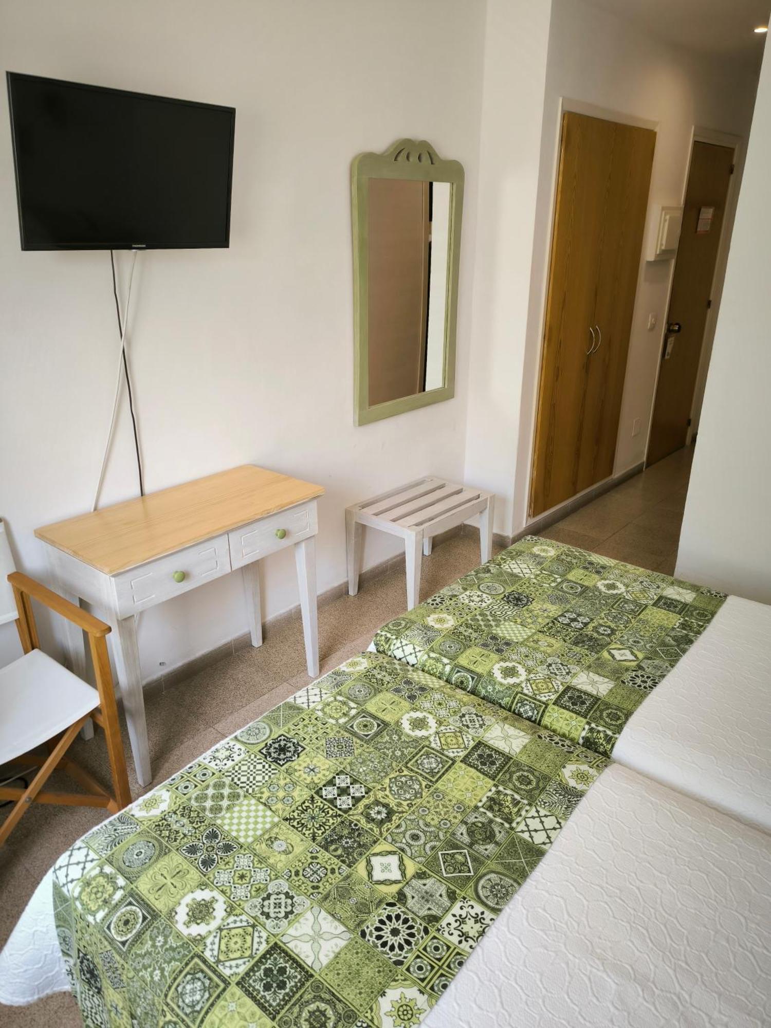 Hotel Geminis Ciutadella  Zimmer foto