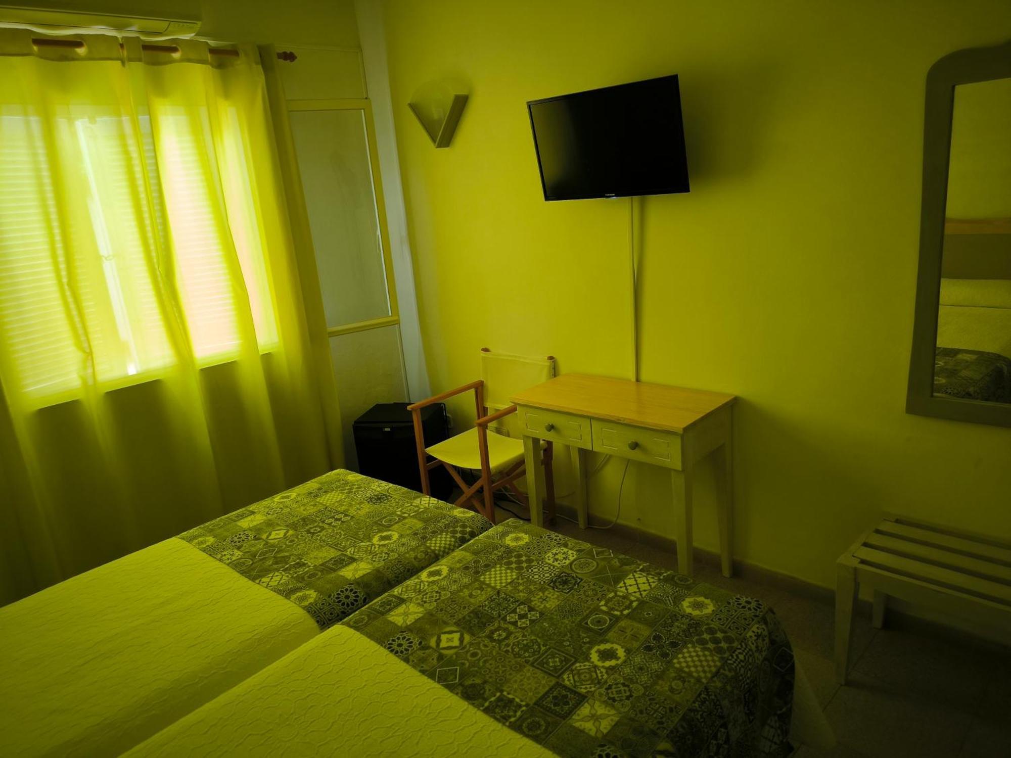 Hotel Geminis Ciutadella  Zimmer foto