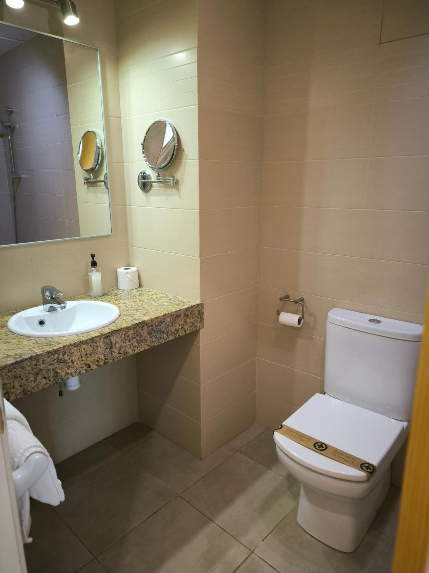 Hotel Geminis Ciutadella  Zimmer foto