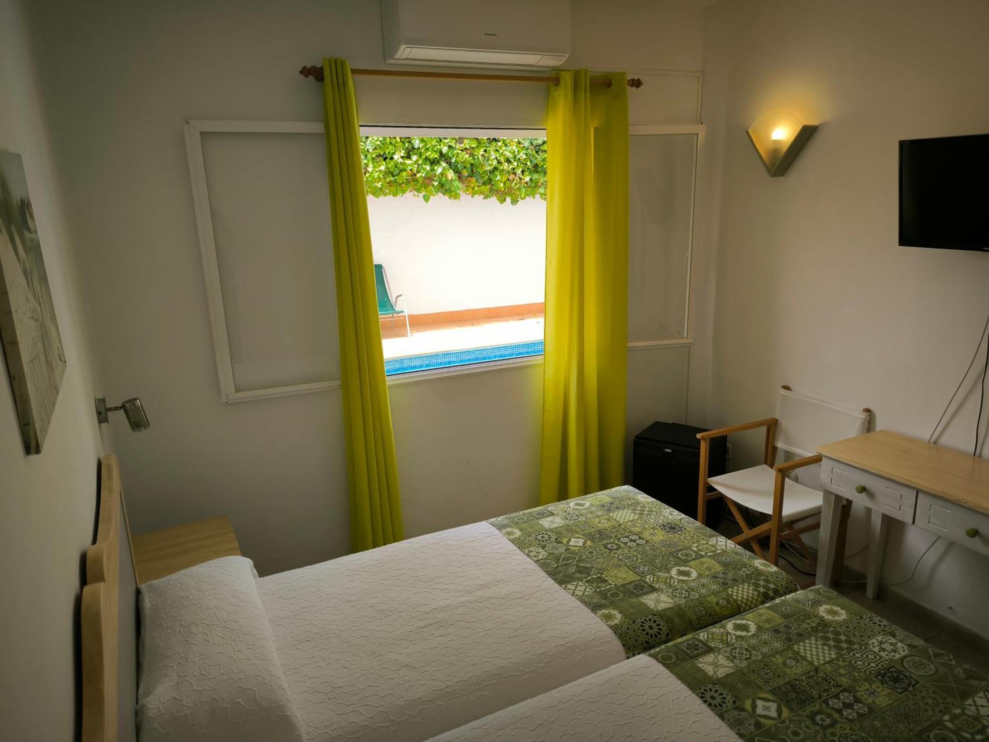 Hotel Geminis Ciutadella  Zimmer foto