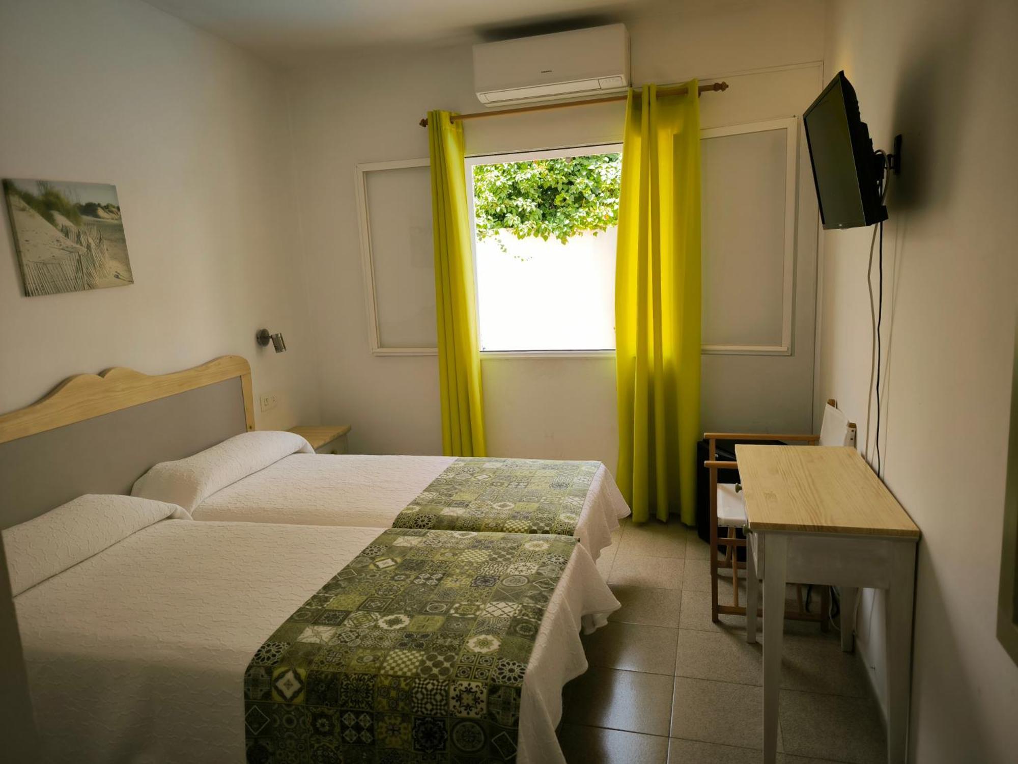 Hotel Geminis Ciutadella  Zimmer foto